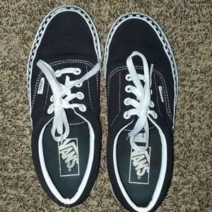 Youth 5.5 Vans Low Top Black and White